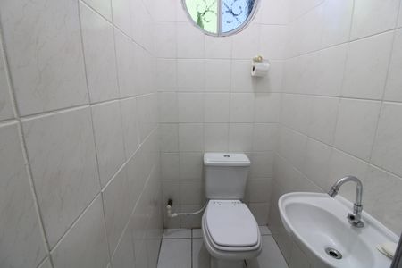 Casa à venda com 92m², 2 quartos e 1 vagaLavabo