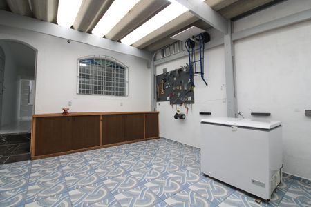 Casa à venda com 92m², 2 quartos e 1 vagaGaragem