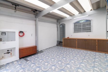 Garagem de casa à venda com 2 quartos, 92m² em Cidade Patriarca, São Paulo