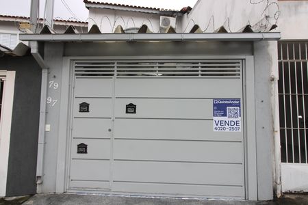 Casa à venda com 92m², 2 quartos e 1 vagaFachada