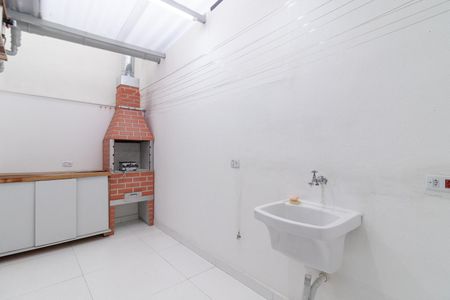 Casa à venda com 92m², 2 quartos e 1 vaga Casa à venda com 92m², 2 quartos e 1 vagaÁrea de Serviço