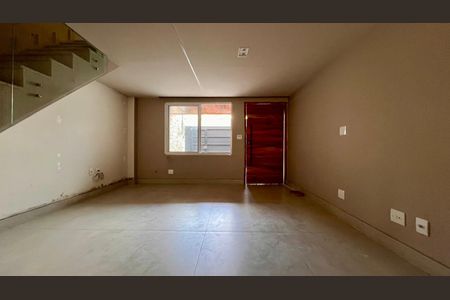 Casa à venda com 2 quartos, 82m² em Liberdade, Belo Horizonte