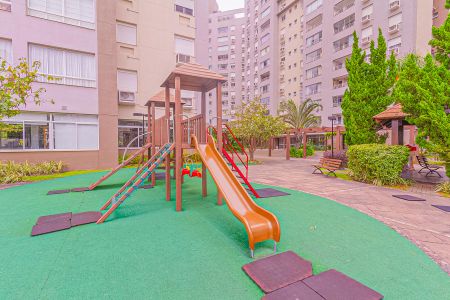 Apartamento para alugar com 59m², 2 quartos e 1 vaga Apartamento para alugar com 59m², 2 quartos e 1 vagaÁrea comum - Playground