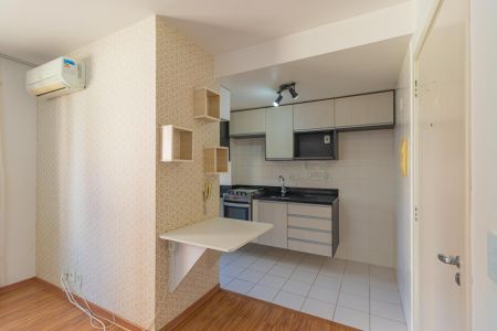 Apartamento para alugar com 59m², 2 quartos e 1 vaga Apartamento para alugar com 59m², 2 quartos e 1 vagaCozinha e Área de Serviço