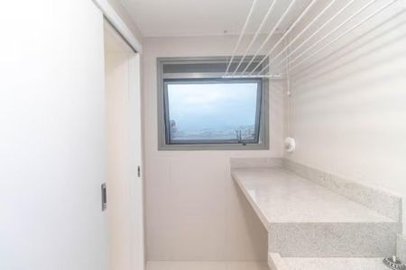 Apartamento para alugar com 143m², 3 quartos e 2 vagas