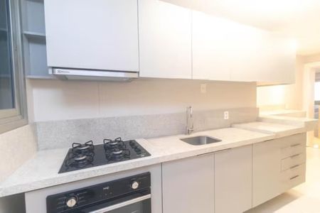 Apartamento para alugar com 143m², 3 quartos e 2 vagas