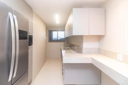 Apartamento para alugar com 143m², 3 quartos e 2 vagas