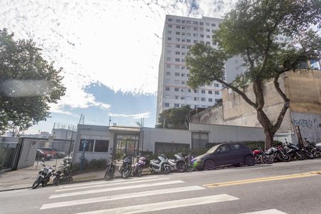 Apartamento à venda com 34m², 2 quartos e sem vaga Apartamento à venda com 34m², 2 quartos e sem vagaFachada