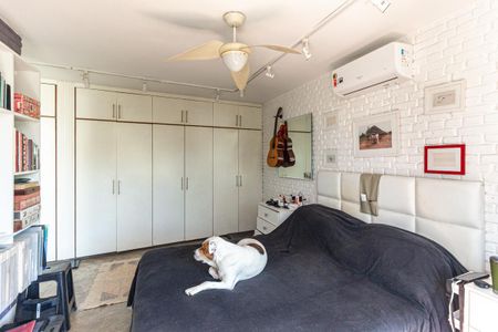Quarto da Suíte de casa à venda com 5 quartos, 857m² em Pacaembu, São Paulo