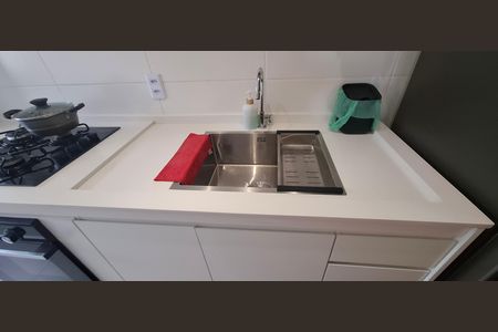 Apartamento para alugar com 62m², 2 quartos e 1 vaga Apartamento para alugar com 62m², 2 quartos e 1 vagaCozinha e Área de Serviço