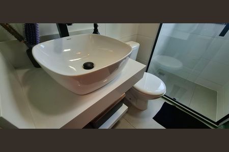 Apartamento para alugar com 62m², 2 quartos e 1 vaga Apartamento para alugar com 62m², 2 quartos e 1 vagaBanheiro