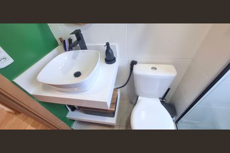 Apartamento para alugar com 62m², 2 quartos e 1 vaga Apartamento para alugar com 62m², 2 quartos e 1 vagaBanheiro