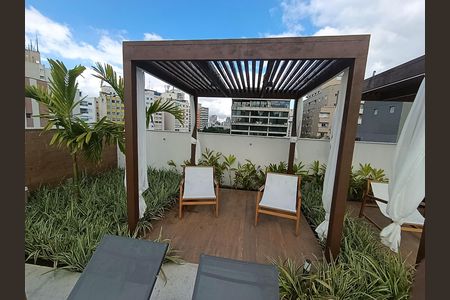 Studio à venda com 22m², 1 quarto e sem vaga Studio à venda com 22m², 1 quarto e sem vagaPiscina