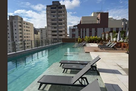 Studio à venda com 22m², 1 quarto e sem vaga Studio à venda com 22m², 1 quarto e sem vagaPiscina