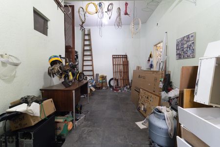 Casa à venda com 166m², 2 quartos e 2 vagasGaragem 