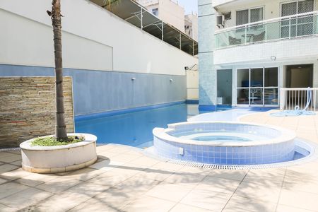 Apartamento para alugar com 66m², 2 quartos e 1 vaga Apartamento para alugar com 66m², 2 quartos e 1 vagaÁrea comum - Piscina