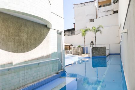 Apartamento para alugar com 66m², 2 quartos e 1 vaga Apartamento para alugar com 66m², 2 quartos e 1 vagaÁrea comum - Piscina