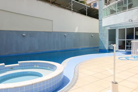 Apartamento para alugar com 66m², 2 quartos e 1 vaga Apartamento para alugar com 66m², 2 quartos e 1 vagaÁrea comum - Piscina