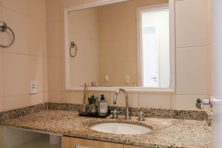 Apartamento para alugar com 66m², 2 quartos e 1 vaga Apartamento para alugar com 66m², 2 quartos e 1 vagaBanheiro Social
