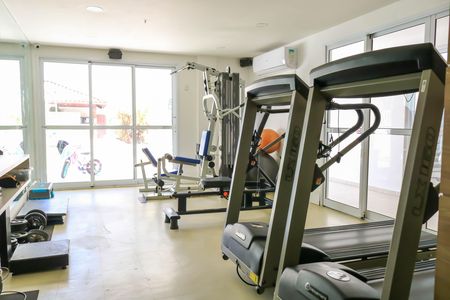 Apartamento para alugar com 66m², 2 quartos e 1 vaga Apartamento para alugar com 66m², 2 quartos e 1 vagaÁrea comum - Academia
