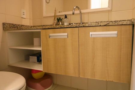 Apartamento para alugar com 66m², 2 quartos e 1 vaga Apartamento para alugar com 66m², 2 quartos e 1 vagaBanheiro Social
