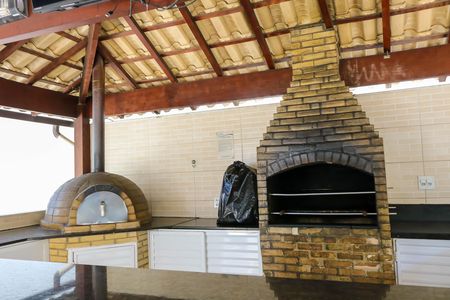 Apartamento para alugar com 66m², 2 quartos e 1 vaga Apartamento para alugar com 66m², 2 quartos e 1 vagaÁrea comum - Churrasqueira
