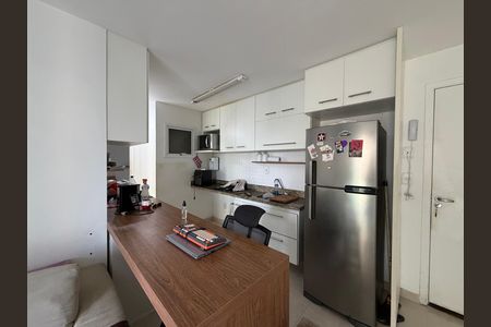 Apartamento à venda com 37m², 1 quarto e 1 vaga Apartamento à venda com 37m², 1 quarto e 1 vagaCozinha