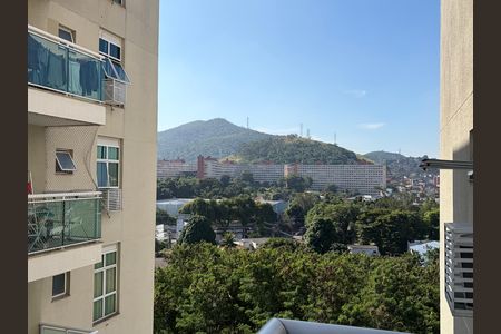 Apartamento à venda com 37m², 1 quarto e 1 vaga Apartamento à venda com 37m², 1 quarto e 1 vagaSala - Varanda
