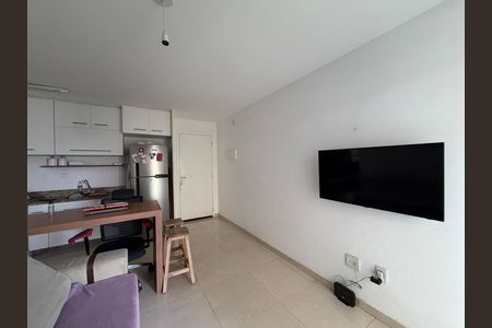 Apartamento à venda com 37m², 1 quarto e 1 vaga Apartamento à venda com 37m², 1 quarto e 1 vagaSala