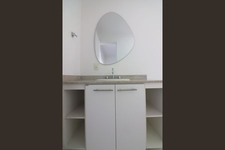 Apartamento para alugar com 156m², 3 quartos e 3 vagasSuíte 2 Banheiro 
