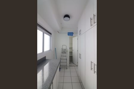 Apartamento para alugar com 156m², 3 quartos e 3 vagasÁrea de Serviço