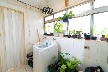 Apartamento à venda com 66m², 1 quarto e 1 vaga Apartamento à venda com 66m², 1 quarto e 1 vagaÁrea de Serviço