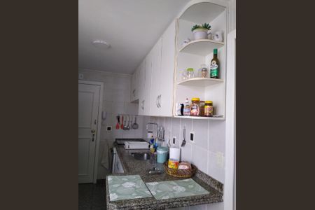 Apartamento à venda com 71m², 2 quartos e 1 vaga Apartamento à venda com 71m², 2 quartos e 1 vagaCozinha
