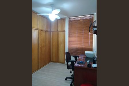 Quarto de apartamento à venda com 2 quartos, 71m² em Ingá, Niterói