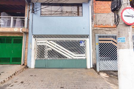 Casa para alugar com 75m², 3 quartos e sem vagaFachada