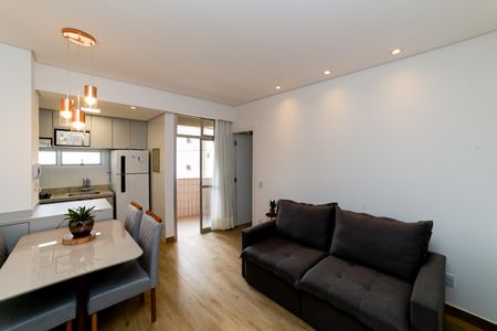 Sala de apartamento para alugar com 1 quarto, 51m² em São Pedro, Belo Horizonte