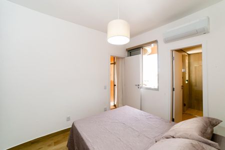 Suíte de apartamento para alugar com 1 quarto, 51m² em São Pedro, Belo Horizonte