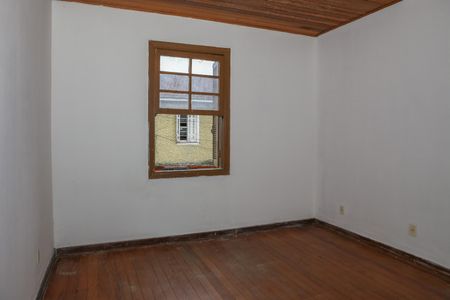Casa à venda com 70m², 2 quartos e 2 vagas Casa à venda com 70m², 2 quartos e 2 vagasQuarto 1