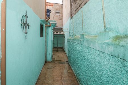 Casa à venda com 70m², 2 quartos e 2 vagas Casa à venda com 70m², 2 quartos e 2 vagasCorredor Externo