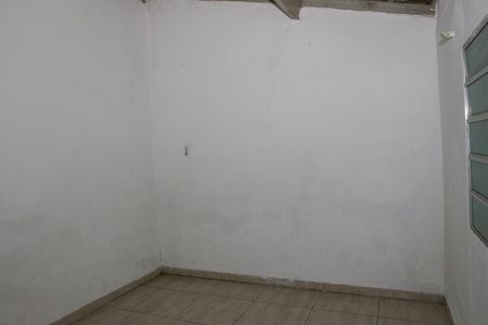 Casa à venda com 70m², 2 quartos e 2 vagas Casa à venda com 70m², 2 quartos e 2 vagasQuarto de Serviço