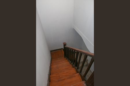 Escada de casa à venda com 2 quartos, 70m² em Bom Retiro, São Paulo