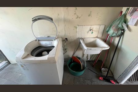 Casa à venda com 275m², 3 quartos e 2 vagas