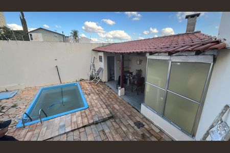 Casa à venda com 275m², 3 quartos e 2 vagas