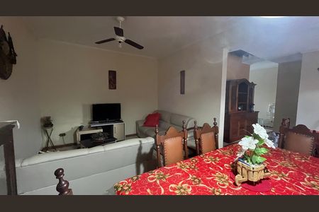 Casa à venda com 275m², 3 quartos e 2 vagas