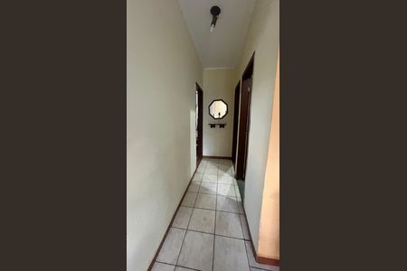 Casa à venda com 275m², 3 quartos e 2 vagas