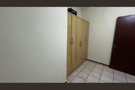 Casa à venda com 275m², 3 quartos e 2 vagas