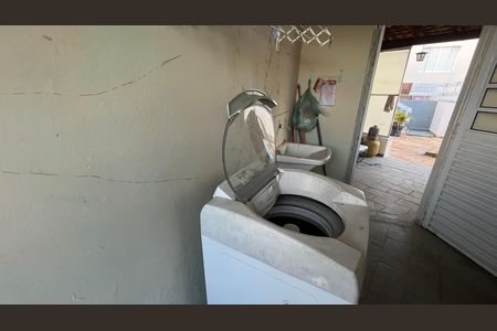 Casa à venda com 275m², 3 quartos e 2 vagas