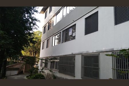 Apartamento à venda com 55m², 2 quartos e 1 vagaFachada