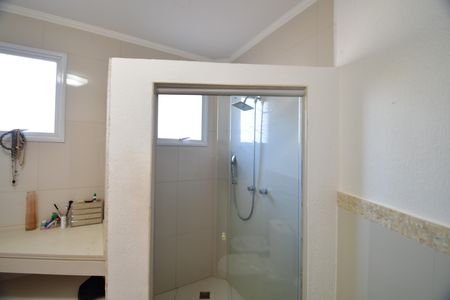 Casa de condomínio à venda com 480m², 4 quartos e 6 vagasBanheiro Suíte