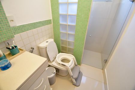 Casa de condomínio à venda com 480m², 4 quartos e 6 vagasBanheiro Suíte